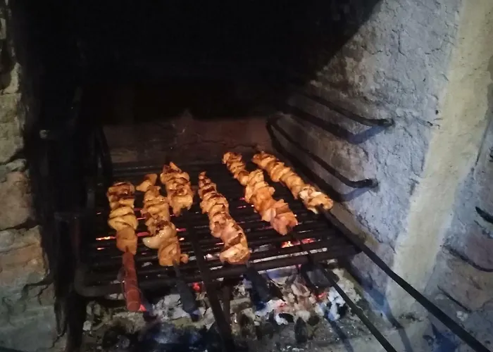 Sunset House * فارنا